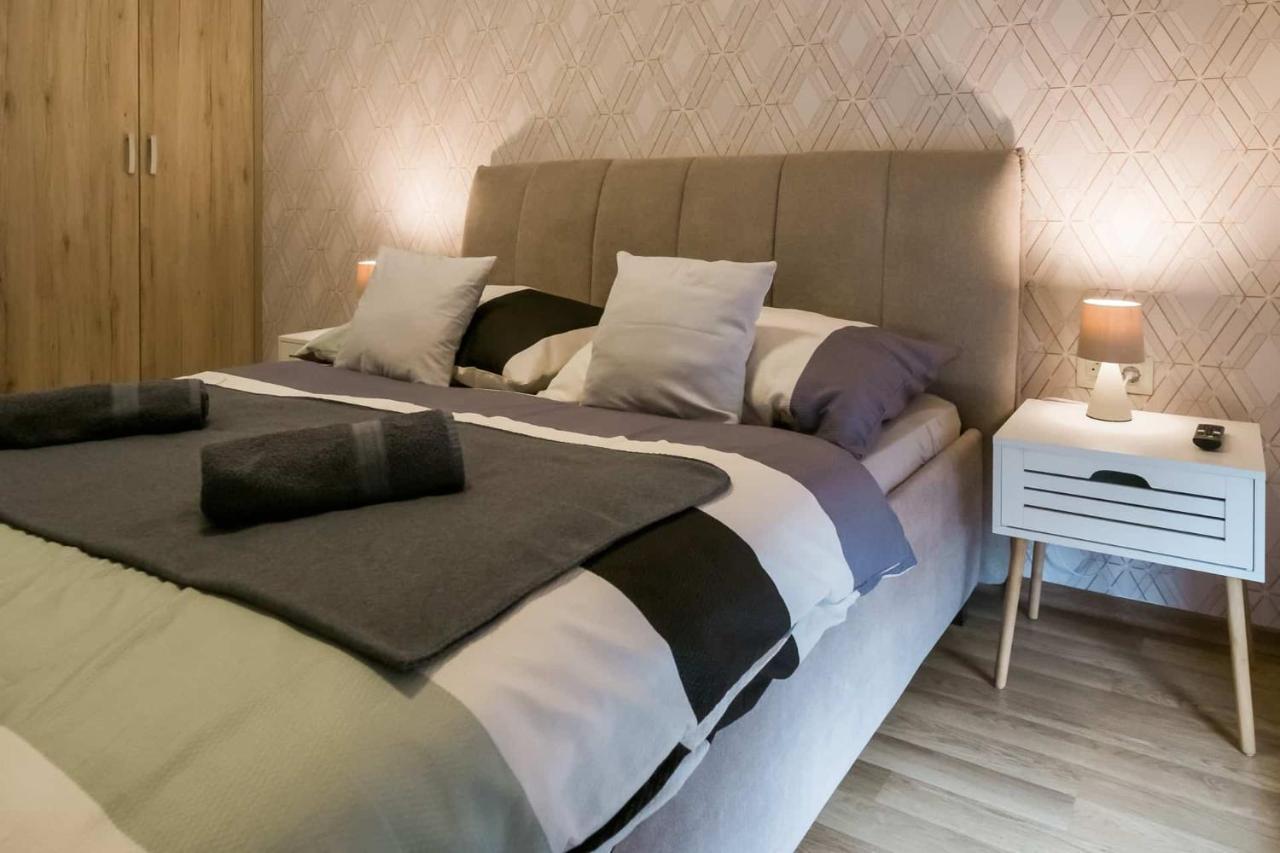 Devai-Lux Apartman Sárvár Dış mekan fotoğraf